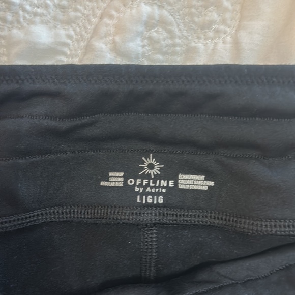Aerie Offline Pocket Warmup Leggings - Picture 3 of 3